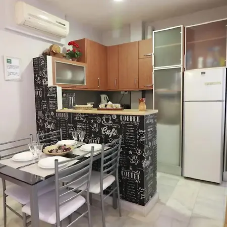 Cristo De Burgos - Kainga Homes * 세비야